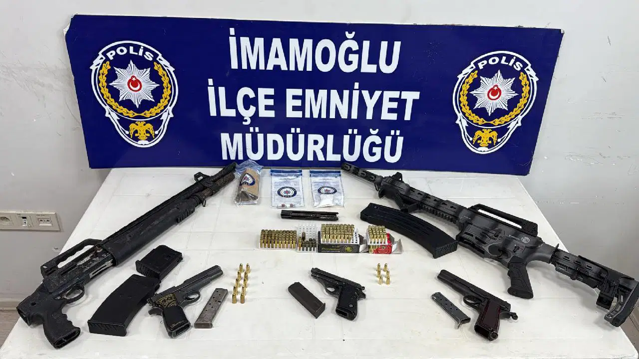 Adana'da çiftlik evine baskın: Silahlar ve uyuşturucu ele geçirildi!