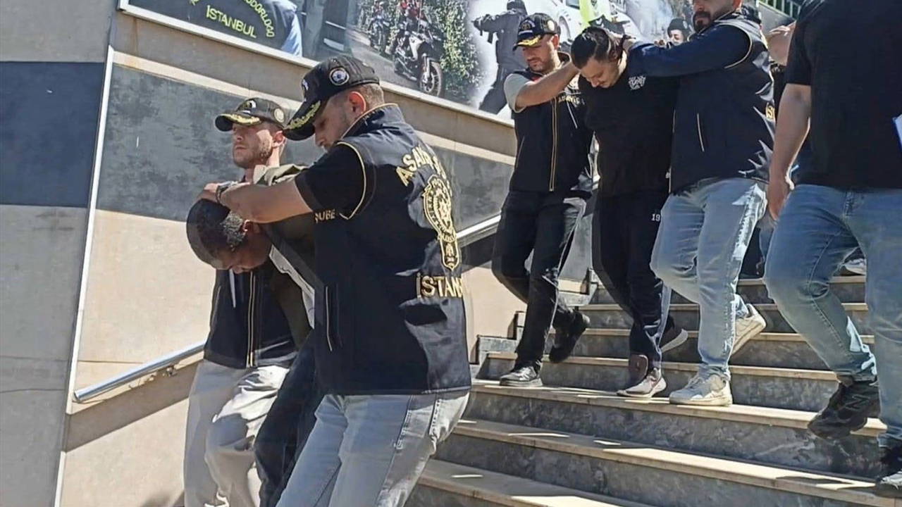 Hong Konglu diş hekimini dolandırmıştı: Nijeryalı şüpheli İs