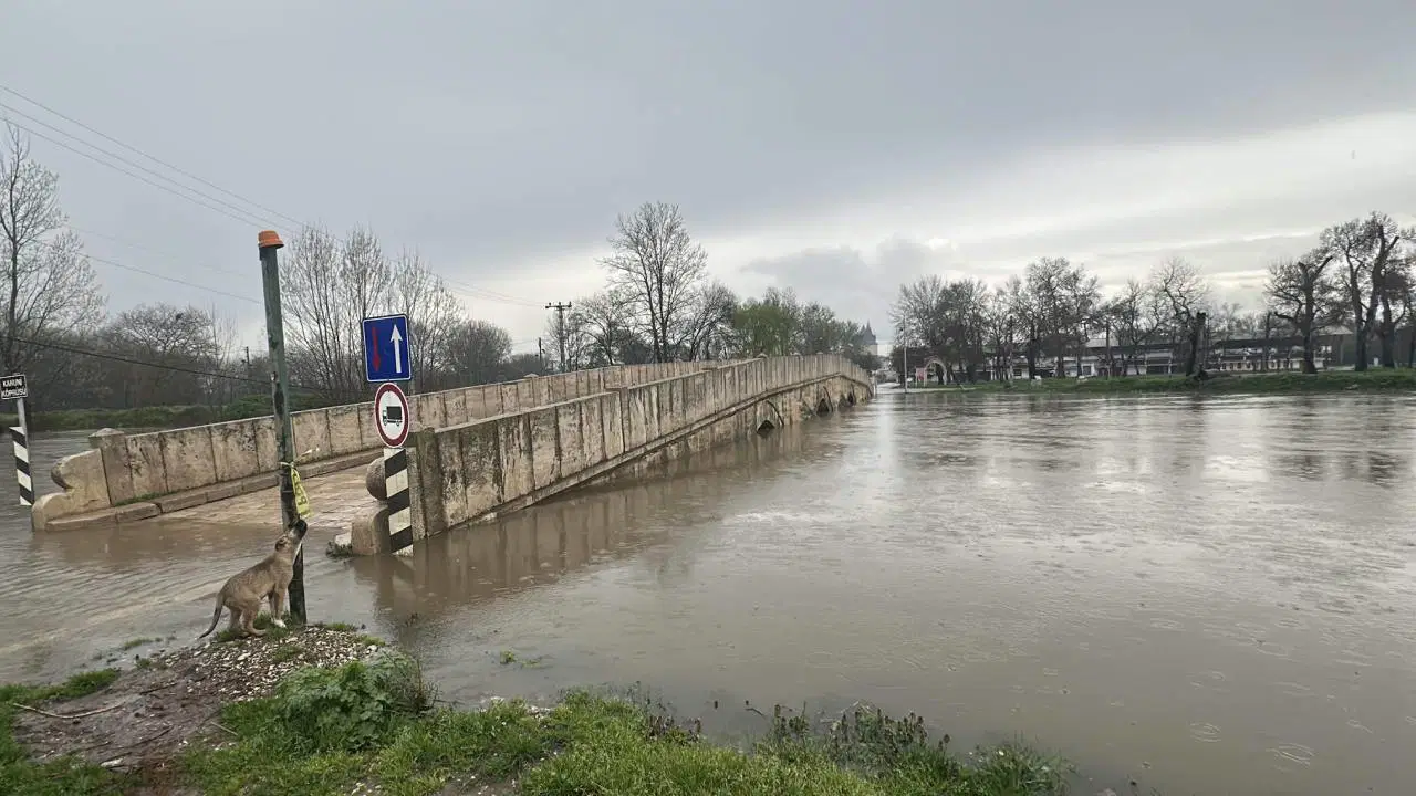 Tunca ve Meriç nehirlerinde ‘sarı alarm’ uyarısı!