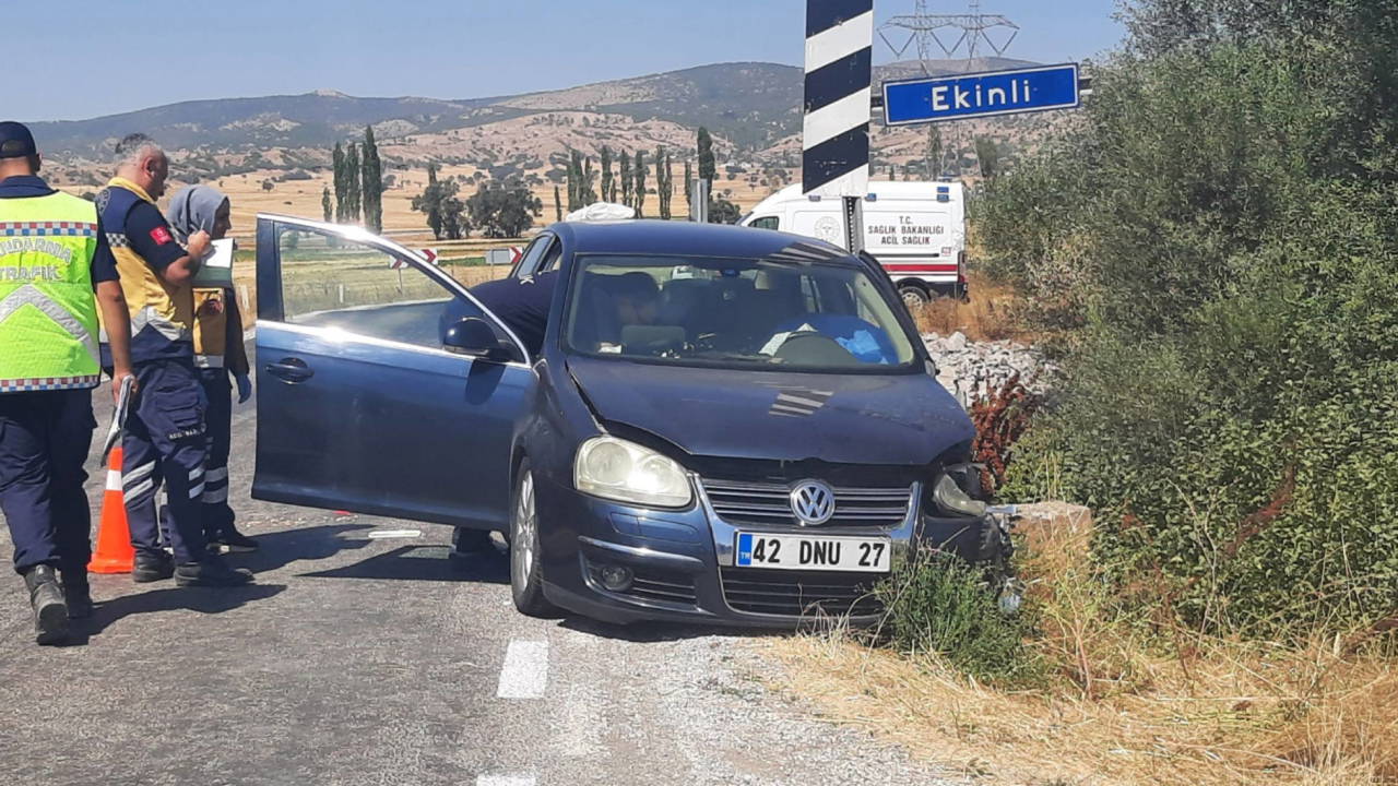 Otomobil köprü bariyerine çarptı: Ölü ve yaralılar var!