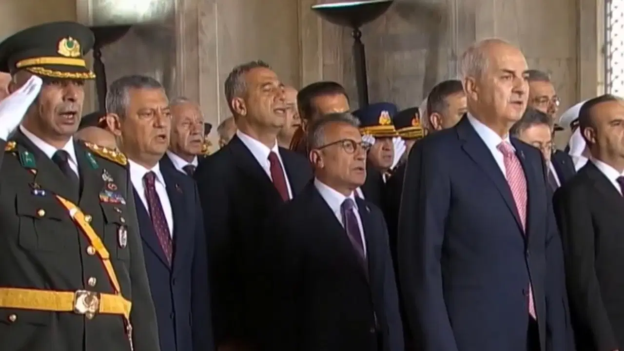 30 Ağustos Zafer Bayramı kutlanıyor... Erdoğan ve devlet erkanı Anıtkabir'de