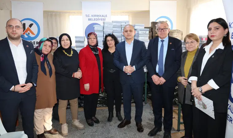 Kırıkkale’de ihtiyaç sahibi çocuklara mont ve bot desteği