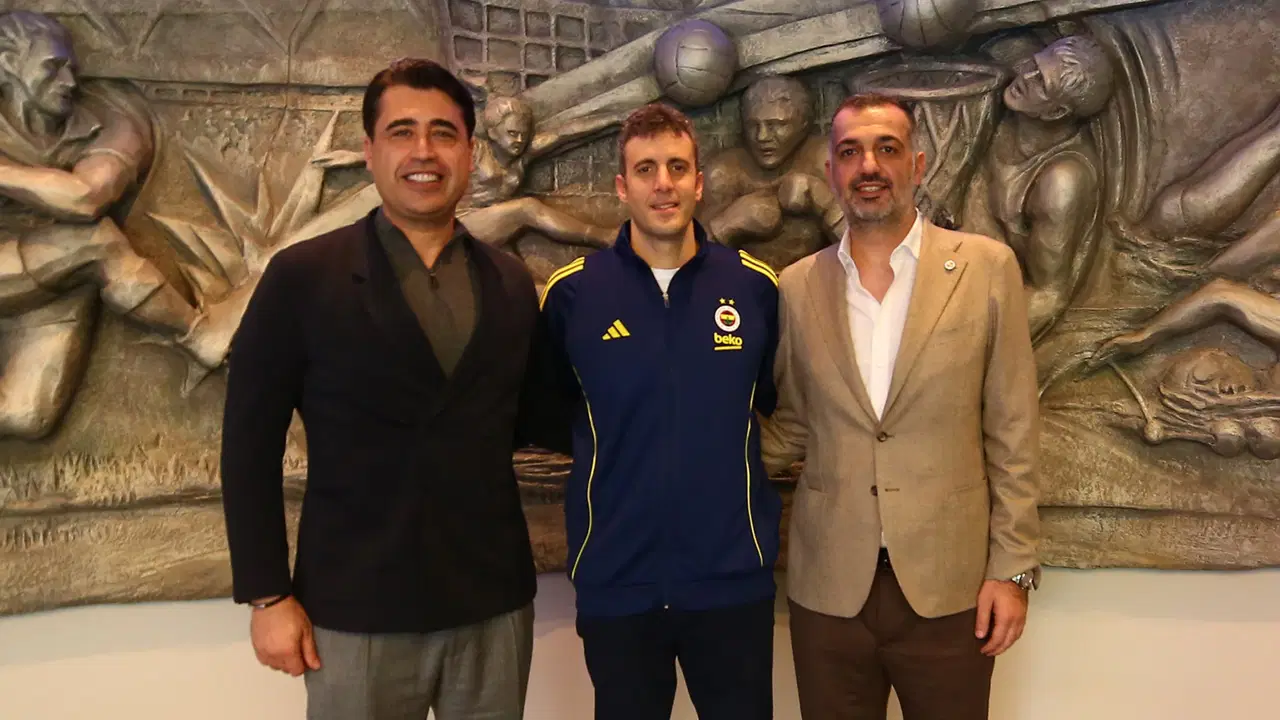 Fenerbahçe Beko'dan Derya Yannier'e yeni sözleşme! 