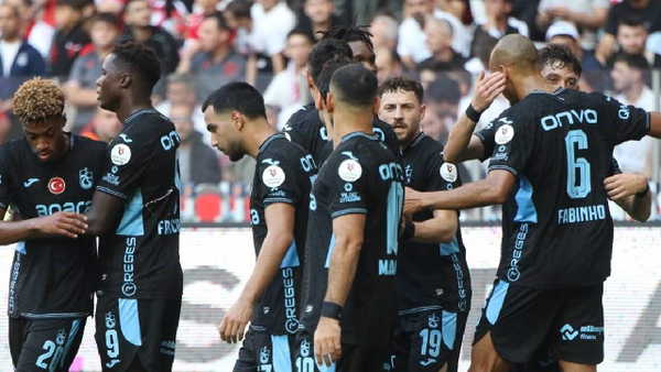 Trabzonspor, Samsunspor'u 3-0 mağlup etti