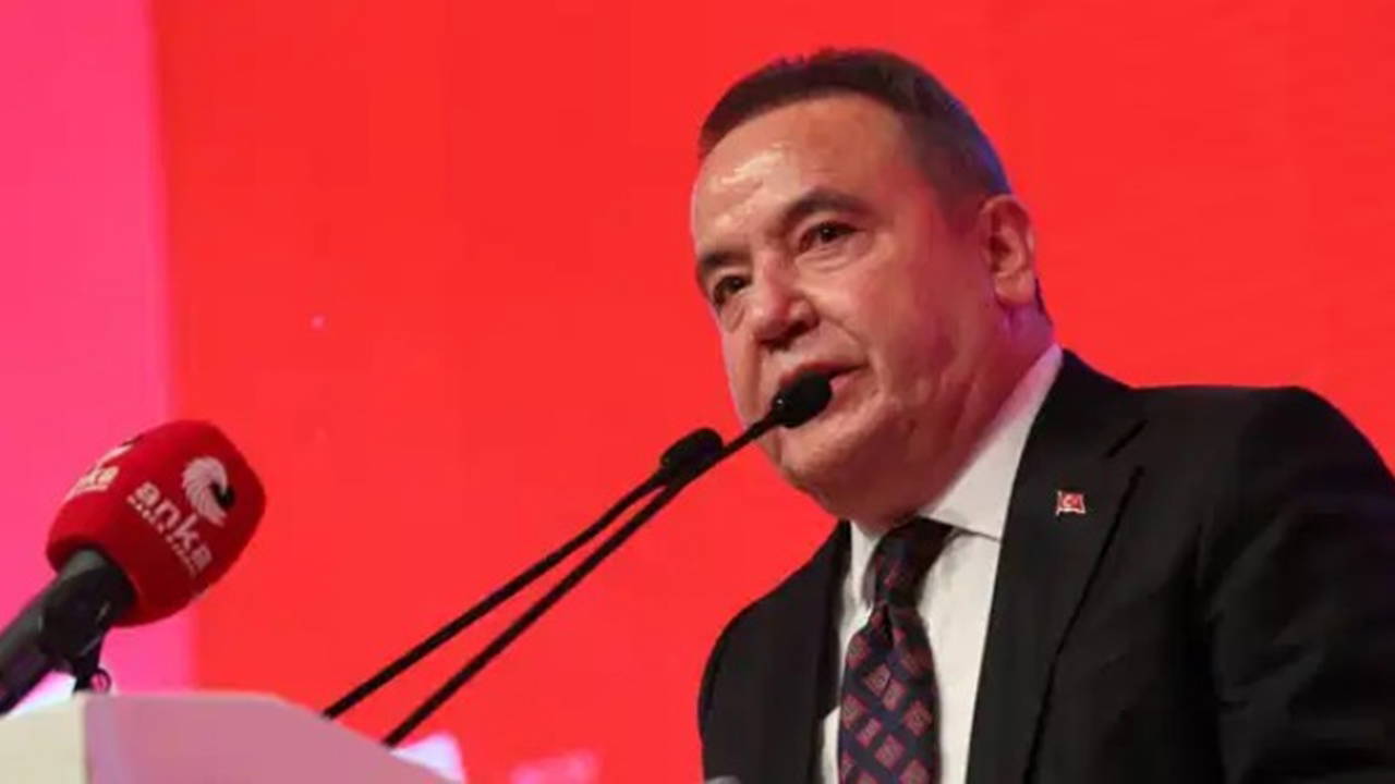 Muhittin Böcek'ten 'adalet' vurgusu: 'Er ya da geç yerini bulur'