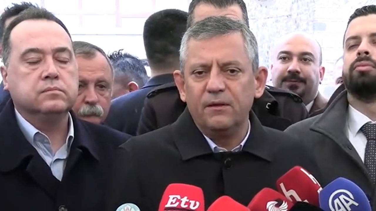 Özgür Özel: 'Bayramların bayram tadında yaşanamadığı bir süreçteyiz'
