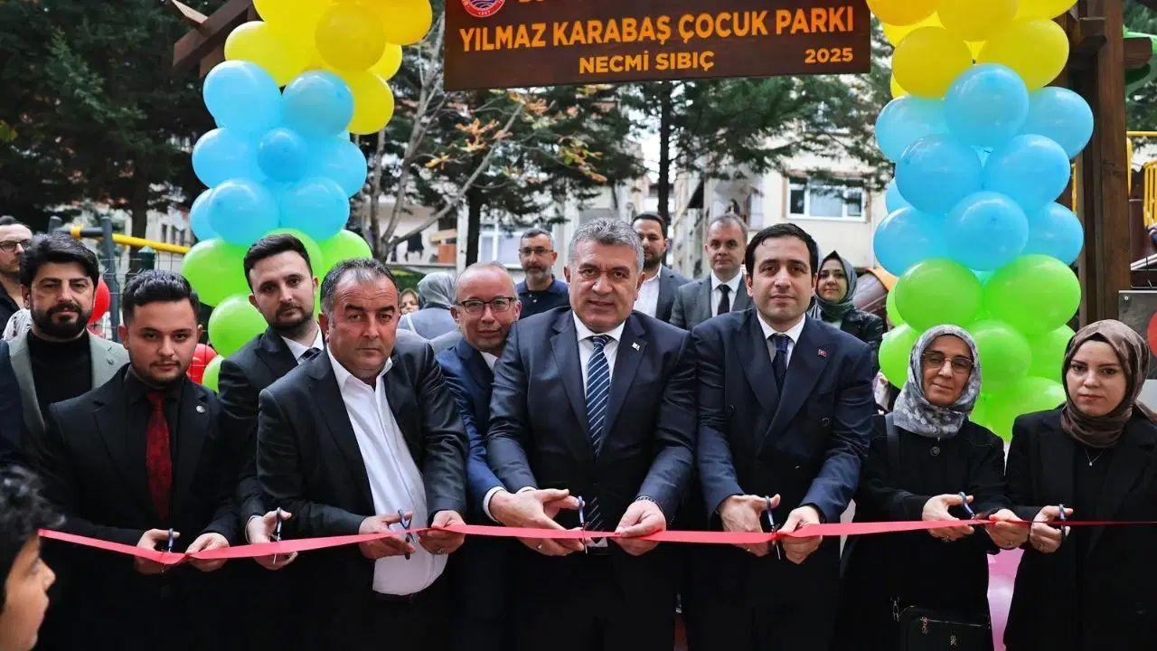 Yılmaz Karabaş Çocuk Parkı törenle açıldı