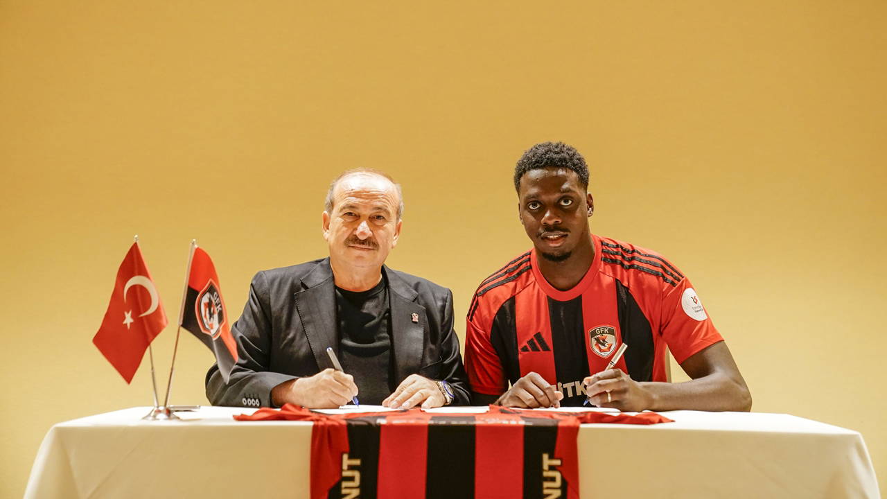 Gaziantep FK, Muhammed Bayo'yu renklerine bağladı