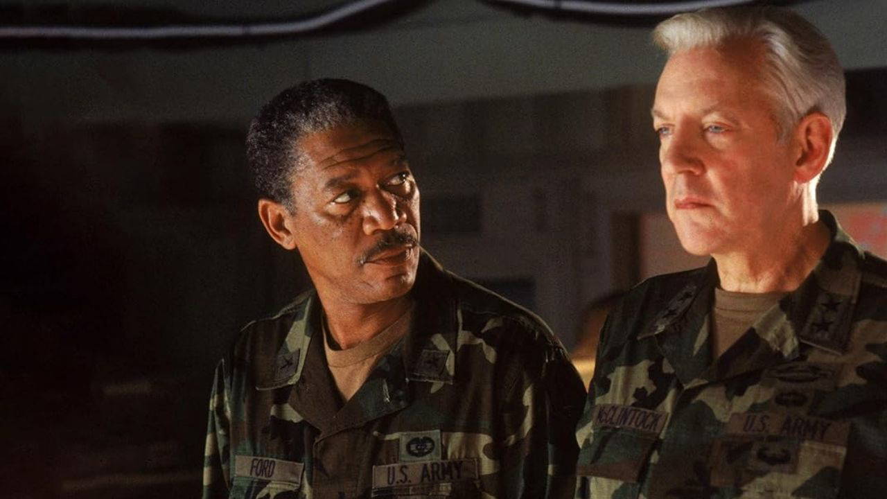 Tehdit filminin konusu ne? Tehdit filminin oyuncuları kim?