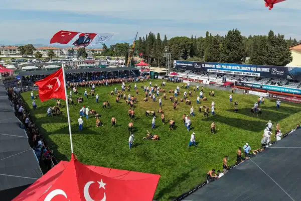 Manavgat’ta yağlı güreş heyecanı başladı