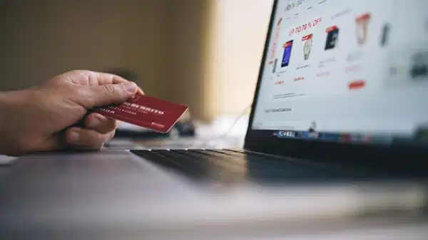 30 Euro limiti kaldırılmıştı! İnternetten gümrüksüz alışverişi sona erdiren karara, halkın yarısından fazlası karşı: AKP'lilerin oranı dikkat çekti!