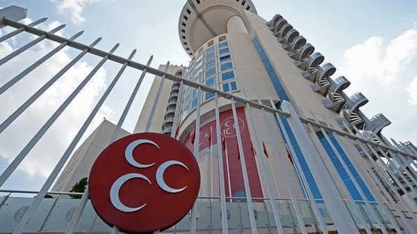 MHP tüzüğündeki 34, 52 ve 54. maddeleri ne anlama geliyor?