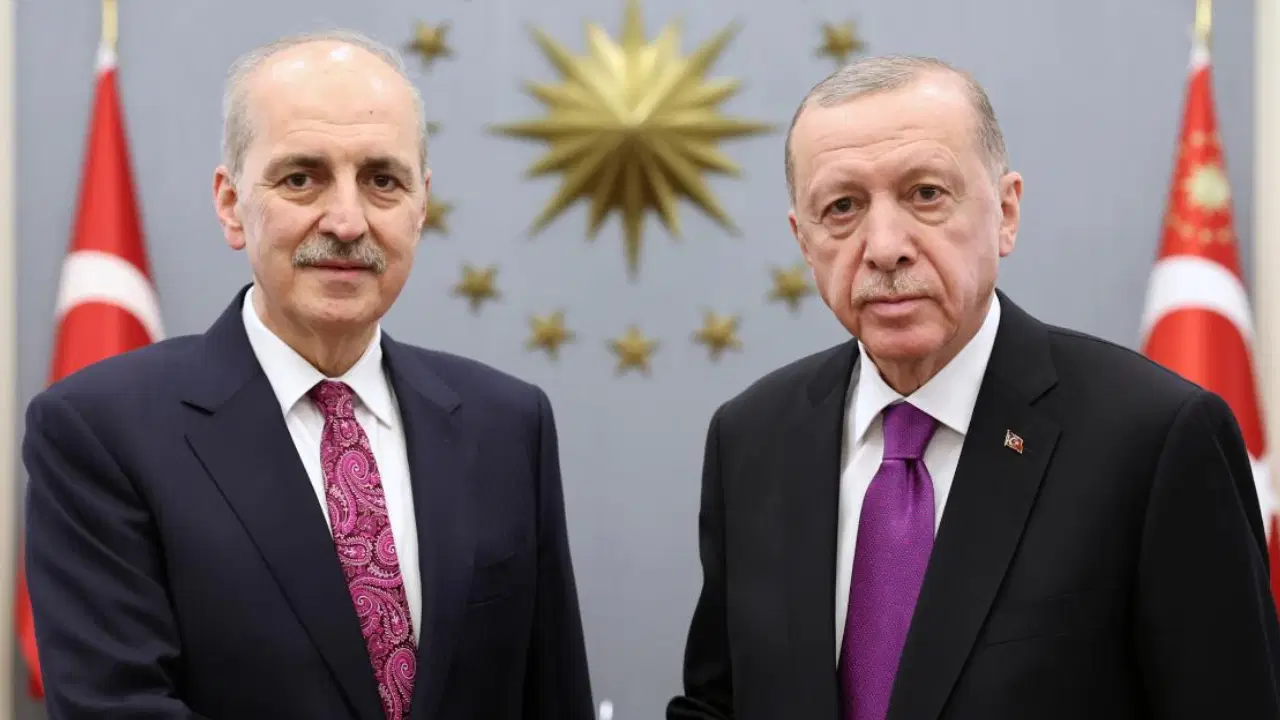 AKP'li Cumhurbaşkanı Erdoğan, TBMM Başkanı Kurtulmuş'u kabul etti