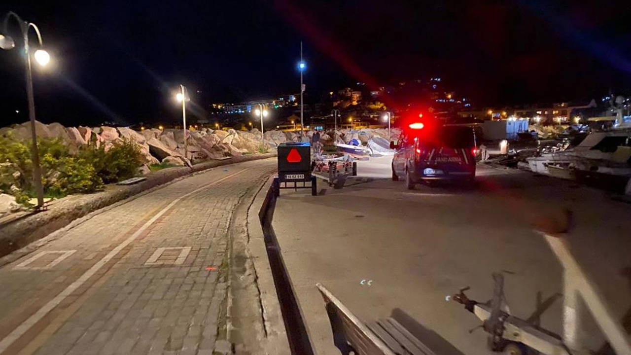 Kayalıklarda bir ceset bulundu