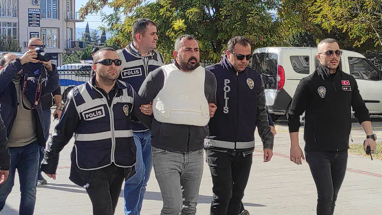 Burdur'da Kan Döküldü: Husumetlisi Hüseyin Mete'yi Tabancayla Vuran Sanık İfadesinde Şok Açıklamalar!