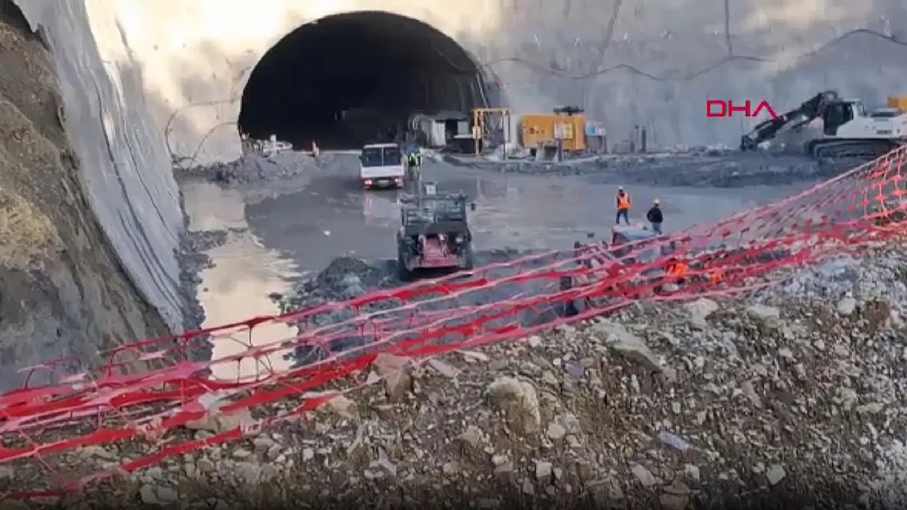 Tünel ve yol çalışmasındaki kazada 2 işçi yaralandı