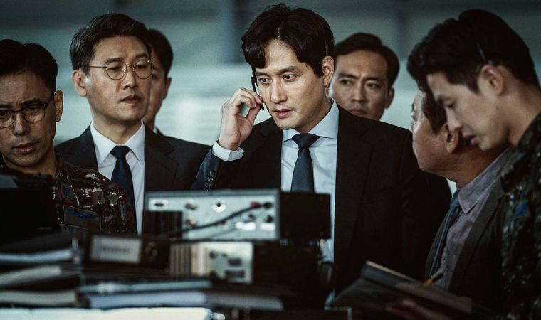 Acil İniş filminin konusu ne? Acil İniş filminin oyuncuları kim?