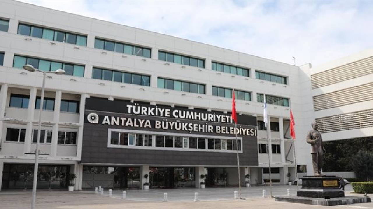 Antalya’daki ‘rüşvet’ soruşturmasında 4. dalga