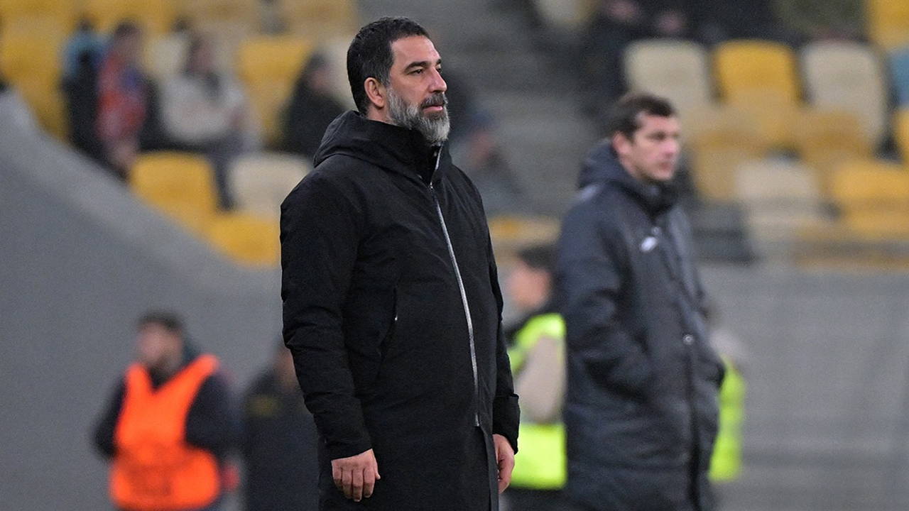 Arda Turan'dan dünya liderlerine çağrı!