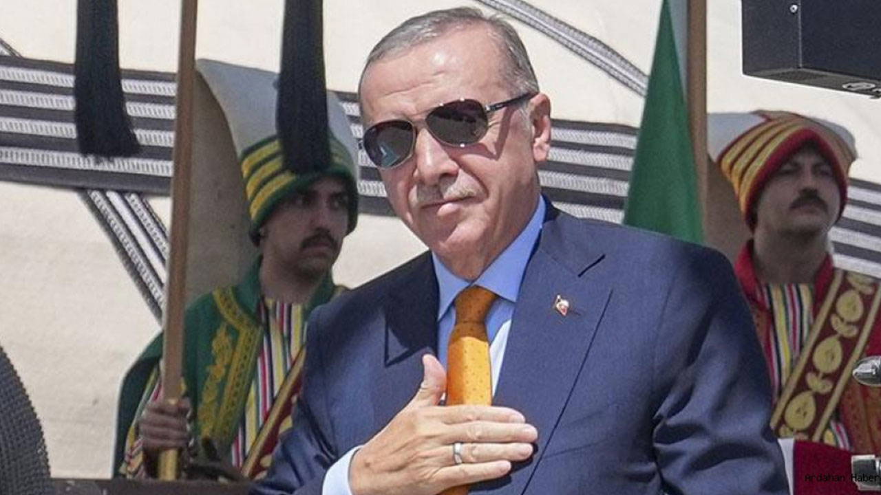 Erdoğan’ın Malazgirt programı: Memurlara zorunlu katılım, öğrencilere 300 TL teşvik iddiası! – Son Dakika Siyaset Haberleri Erdoğan’ın Malazgirt programı: Memurlara zorunlu katılım, öğrencilere 300 TL teşvik iddiası! – Son Dakika Siyaset Haberleri