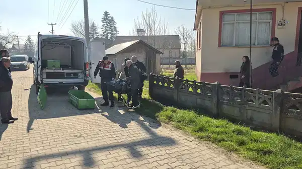 Sobadan sızan duman faciaya neden oldu: 1 kişi hayatını kaybetti,  3 kişi hastaneye kaldırıldı!