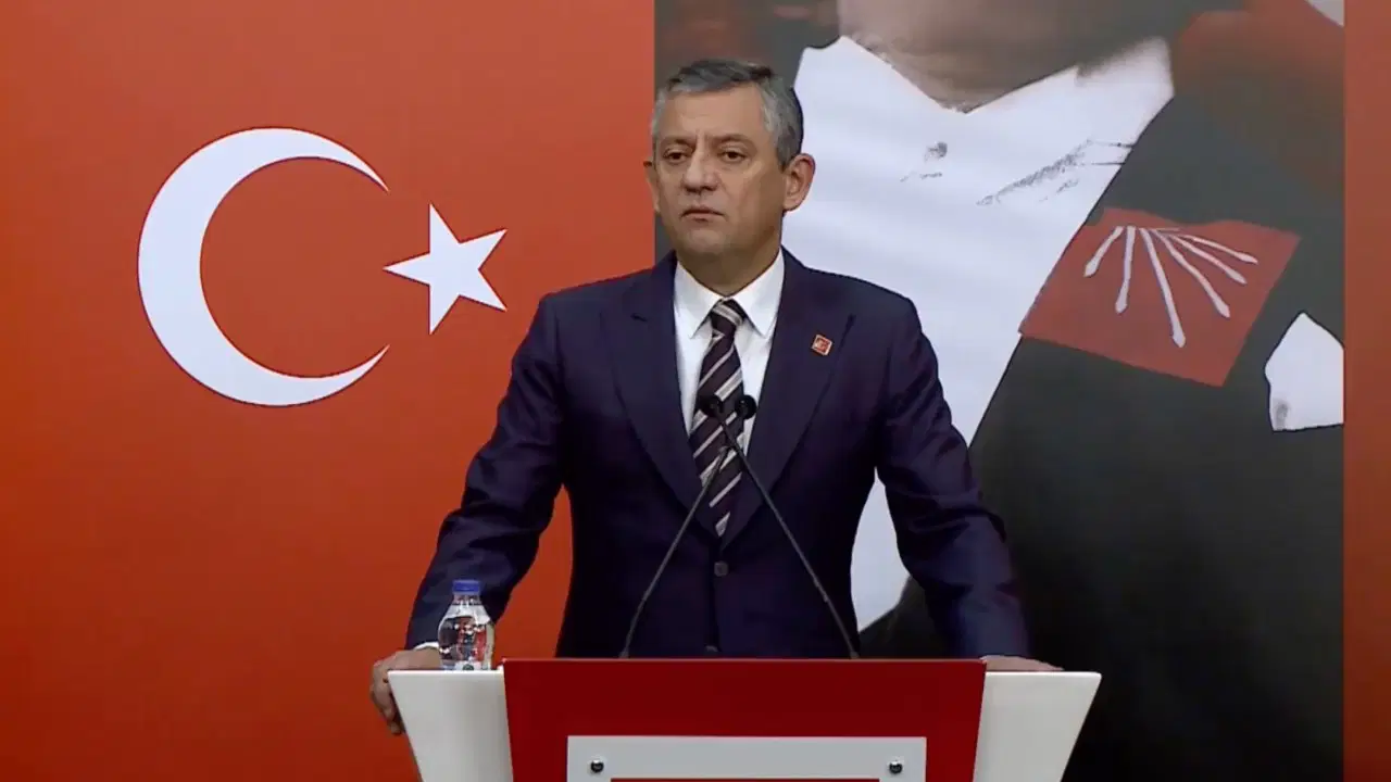 Özgür Özel'den 'seçim' açıklaması: Dünyanın en uzun soluklu kampanyası...