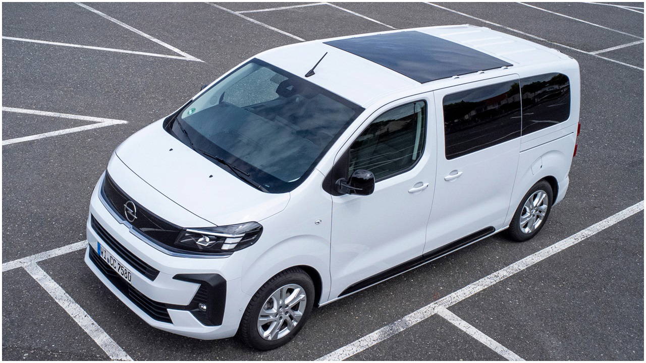 Opel modellerinde panoramik cam tavan seçeneği genişliyor