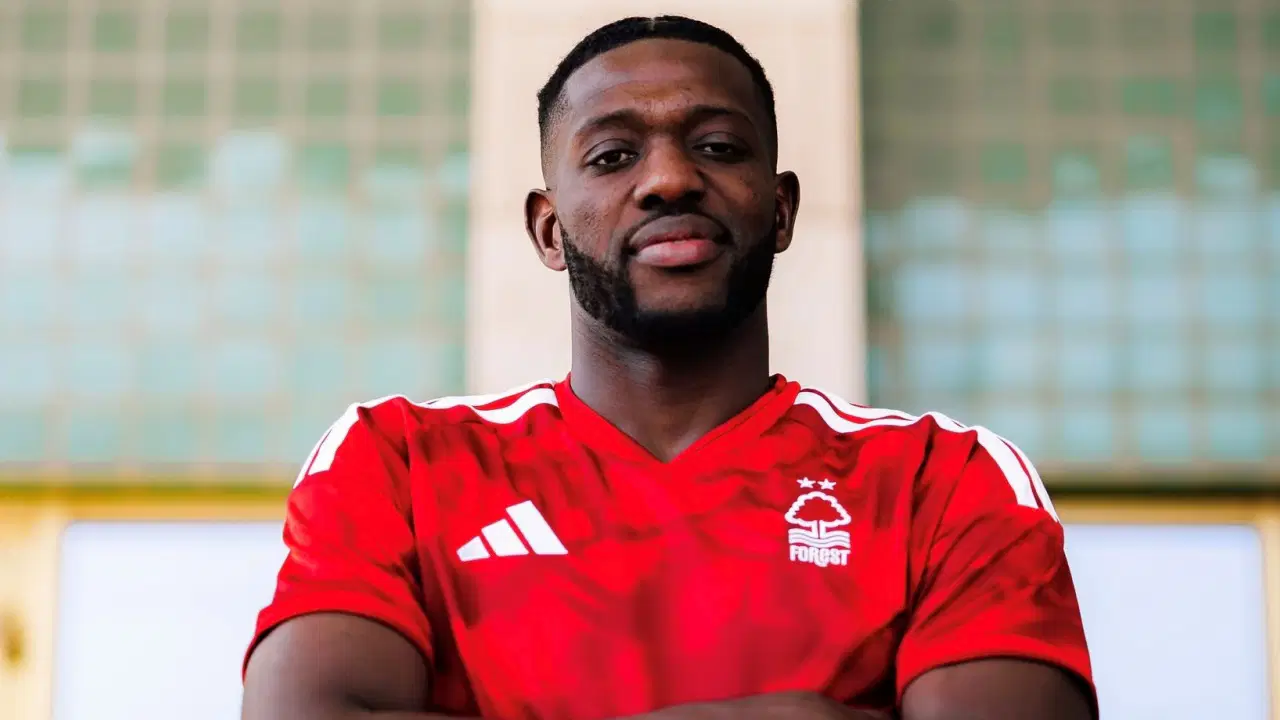 Nottingham Forest'tan Ibrahim Sangare'ye yeni sözleşme!