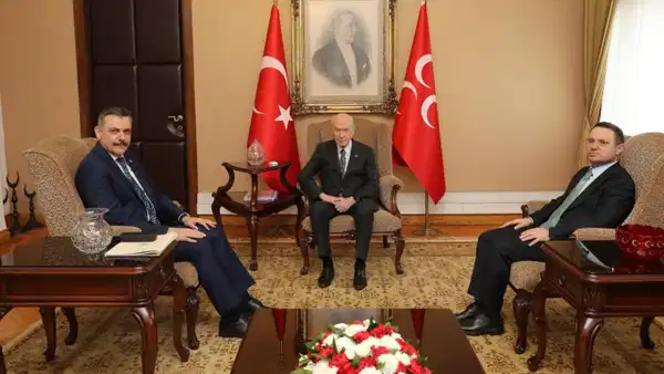 Akın Gürlek ve Mustafa Çiftçi'den Bahçeli'ye ziyaret: 'Türkiye Yüzyılı yürüyüşümüzün en güçlü mimarlarından'