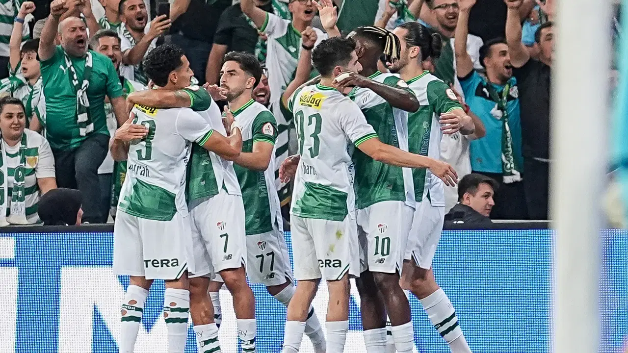 Bursaspor ligde 2'de iki yaptı!