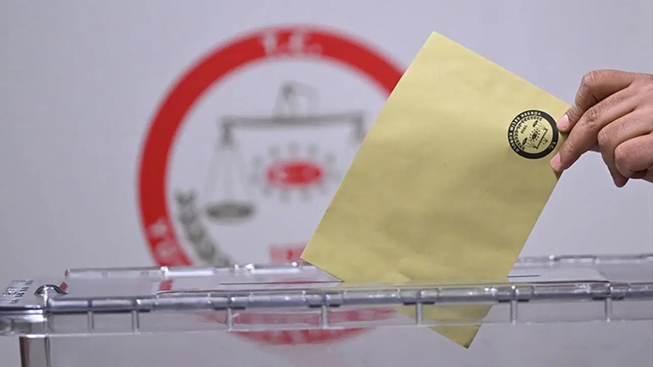 CHP birinci parti olmuştu: YSK'ye 'yerel seçimler iptal edilsin' başvurusu