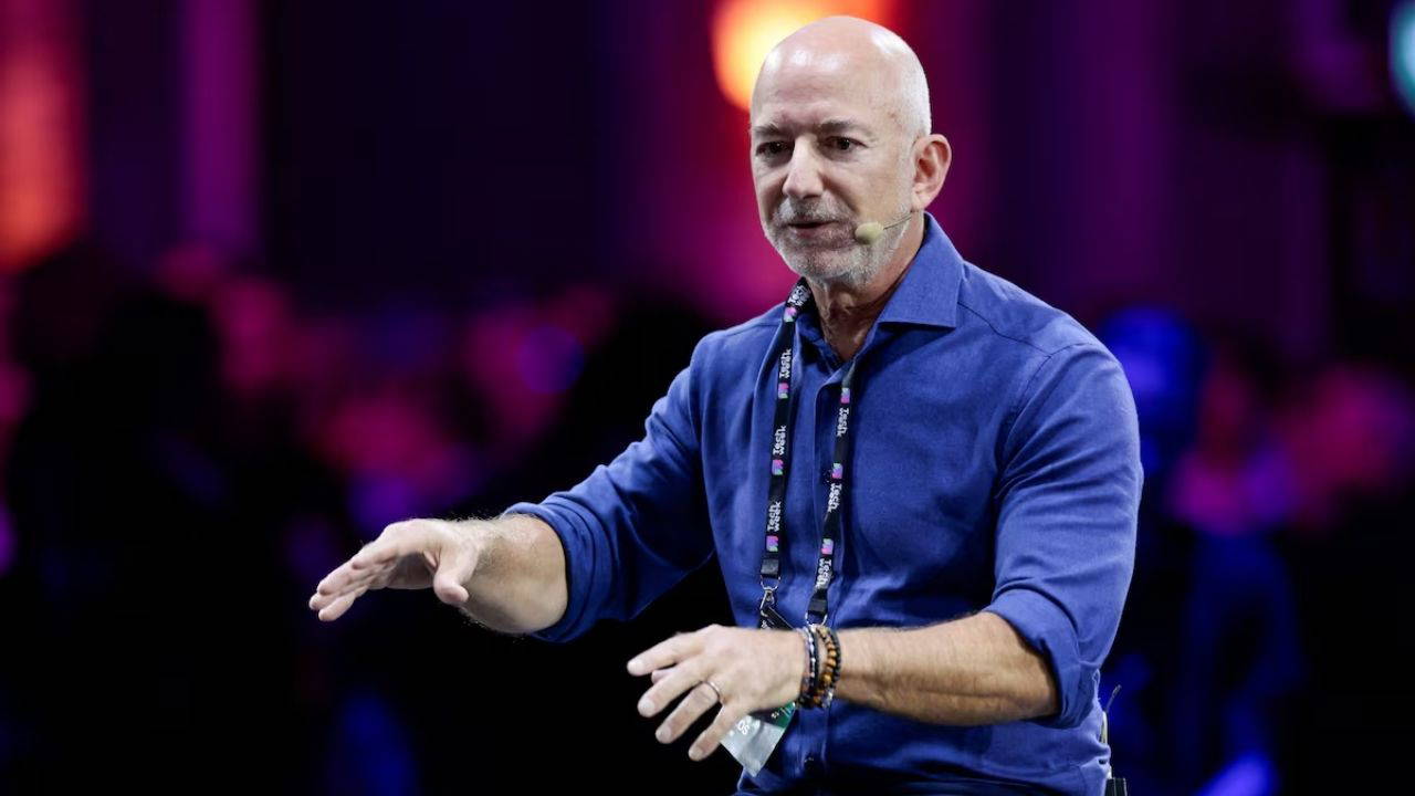 Jeff Bezos’a göre 10 yıl içinde uzaya veri merkezleri kurulacak