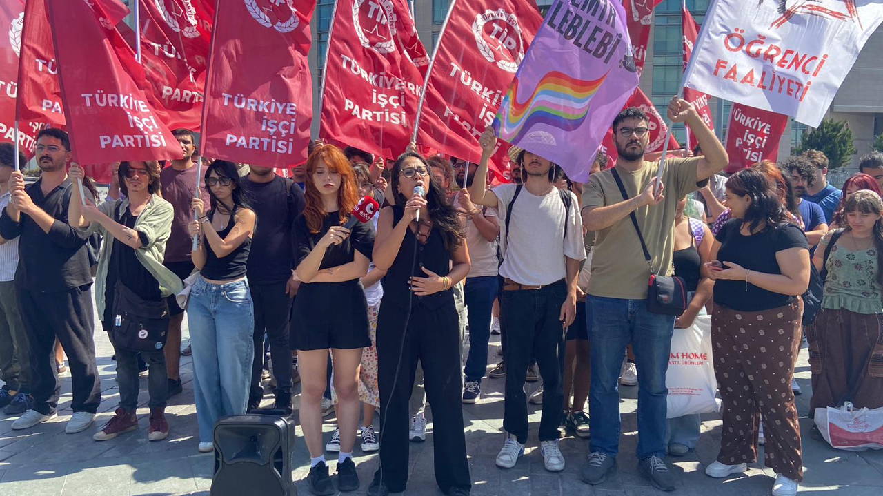 'Ev baskınları'nda gözaltına alınan öğrenciler serbest bırakıldı!