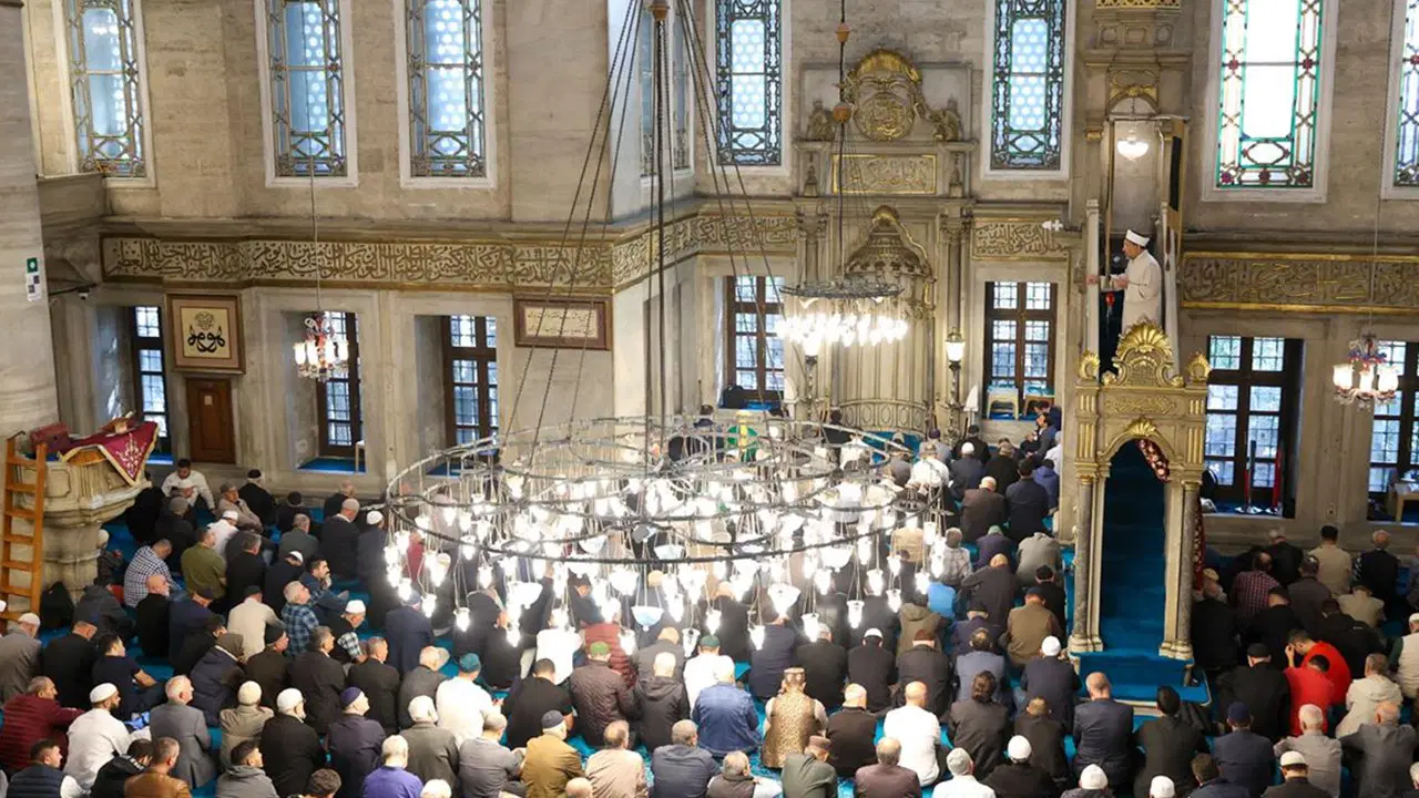 Selefi yapılar hedefte