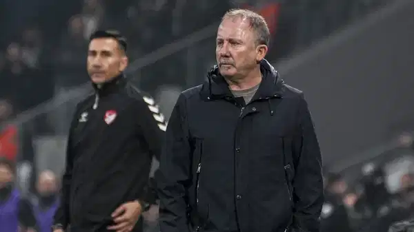 Sergen Yalçın'dan sert tepki: 'Bu işleri iyi öğrenmiş'