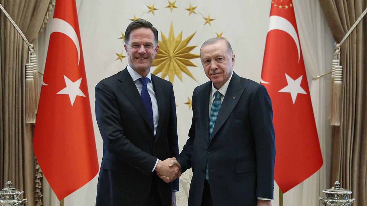 AKP'li Cumhurbaşkanı Erdoğan, NATO Genel Sekreteri Rutte ile bir araya geldi