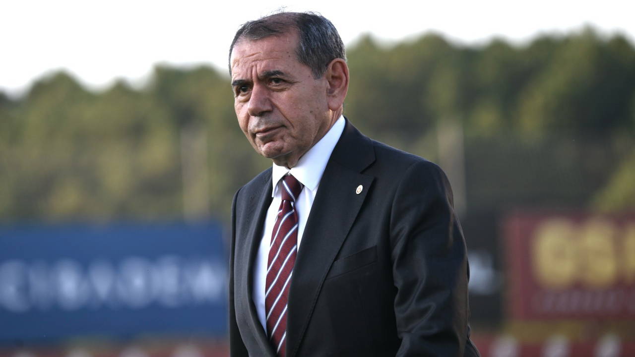 Dursun Özbek'ten transfer açıklaması: 'Şampiyonlar Ligi hedefimiz için...'
