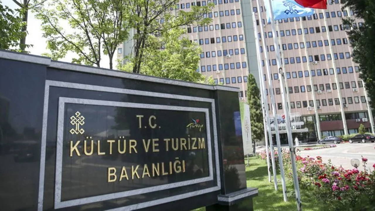 Devlet Tiyatroları sözleşmeli 100 personel alacak