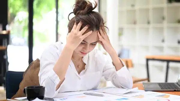 Ekonomik darboğazda 'seçici iyimserlik': Türkiye yeni yıla nasıl bakıyor?