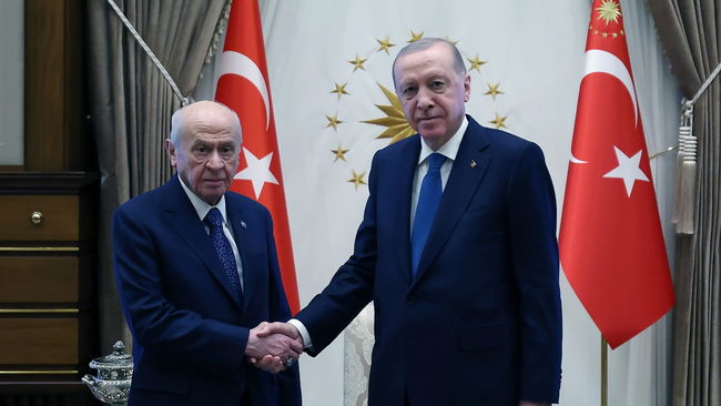 Erdoğan-Bahçeli görüşmesi başladı