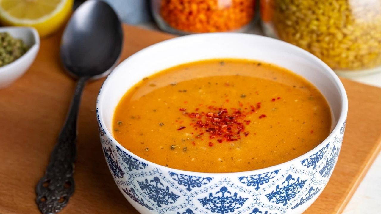 Hastalıkların şifa lezzeti: Zencefilli mercimek çorbası tarifi