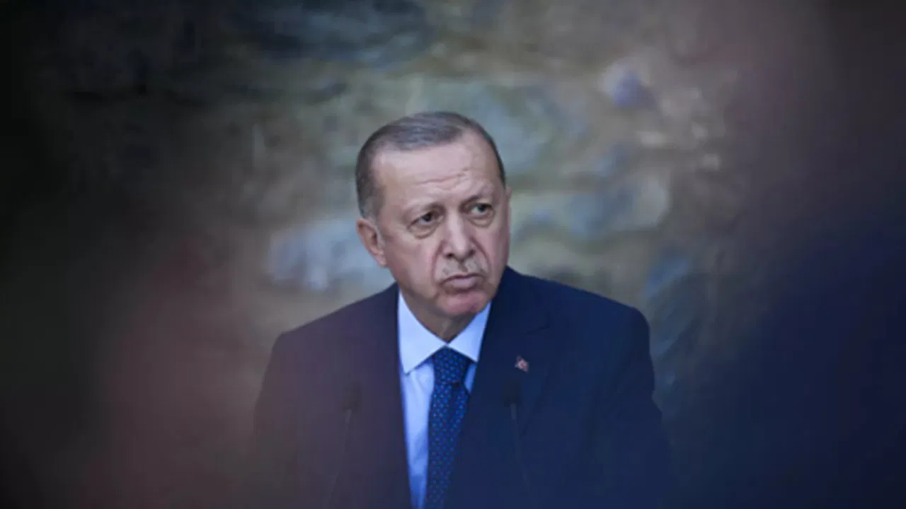 Son seçim anketinde de sürpriz yok: AKP ‘istikrarını’ koruyor!