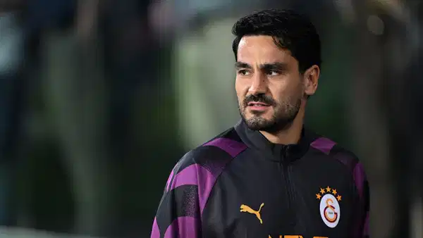 Nihat Kahveci'den Galatasaraylı futbolculara tepki: İsim isim açıkladı