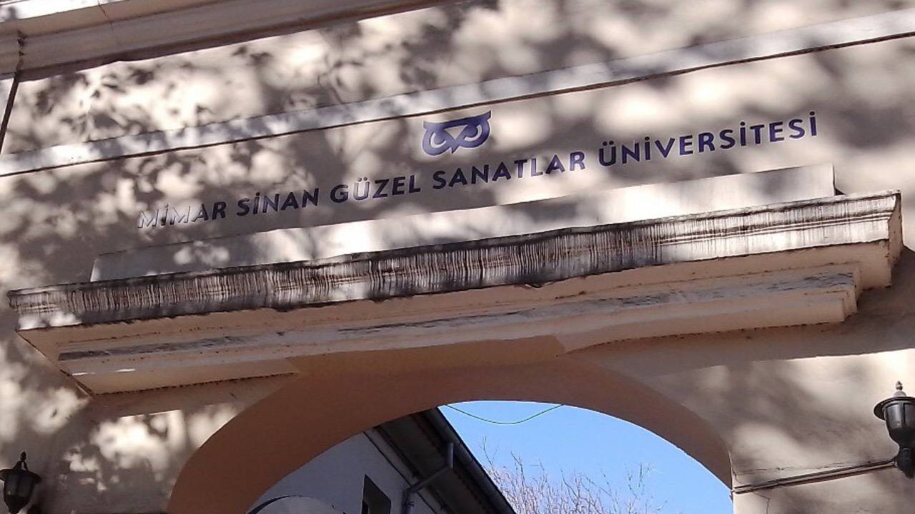 MSGSÜ'de dekan atamasını protesto eden öğrencilere uzaklaştırma cezası