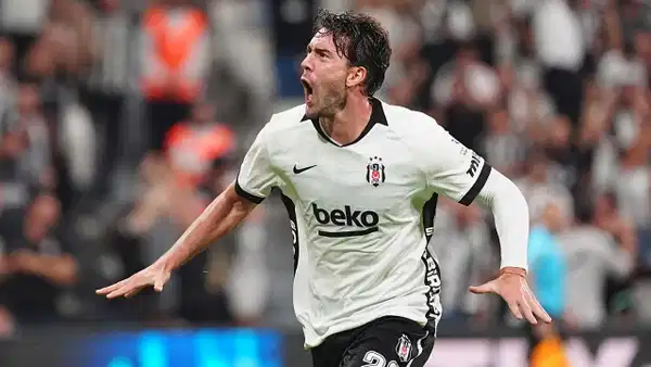 Dusan Vlahovic'ten transfer itirafı: 'Birçok kulüple görüştüm ancak...'