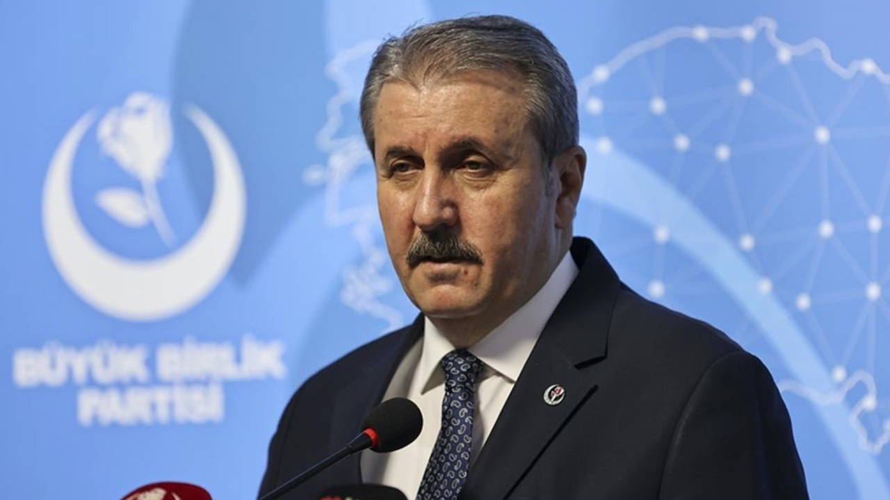 İki askerin sıvı kaybına bağlı çoklu organ yetmezliğinden şehit olması... Mustafa Destici: Bunu anlamakta ve kabul etmekte güçlük çekiyoruz
