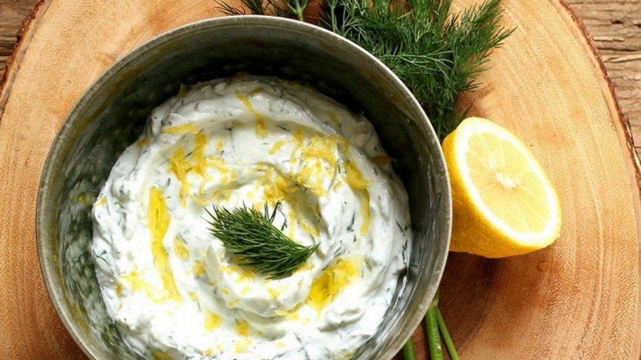 Sofraların enfes yancısı: Haydari tarifi