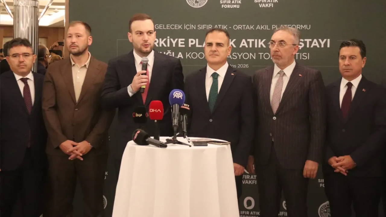 Muğla’da plastik atık toplantısı: 'Mikroplastik insan sağlığını ve turizmi tehdit ediyor'