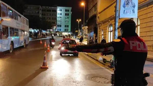 'Huzur İstanbul' uygulamasında 1102 kişi gözaltına alındı!