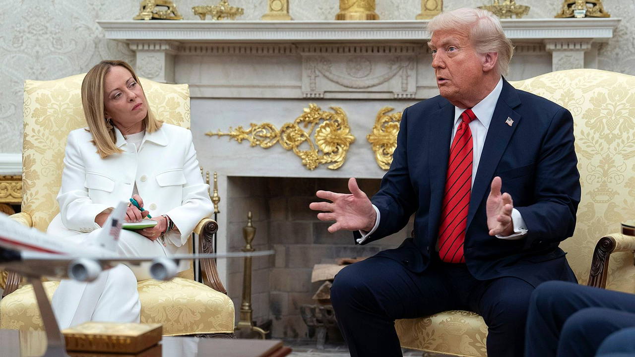 Donald Trump'tan İtalya Başbakanı Meloni'ye Tepki: Uzaklaştırma Kararı Gerekli